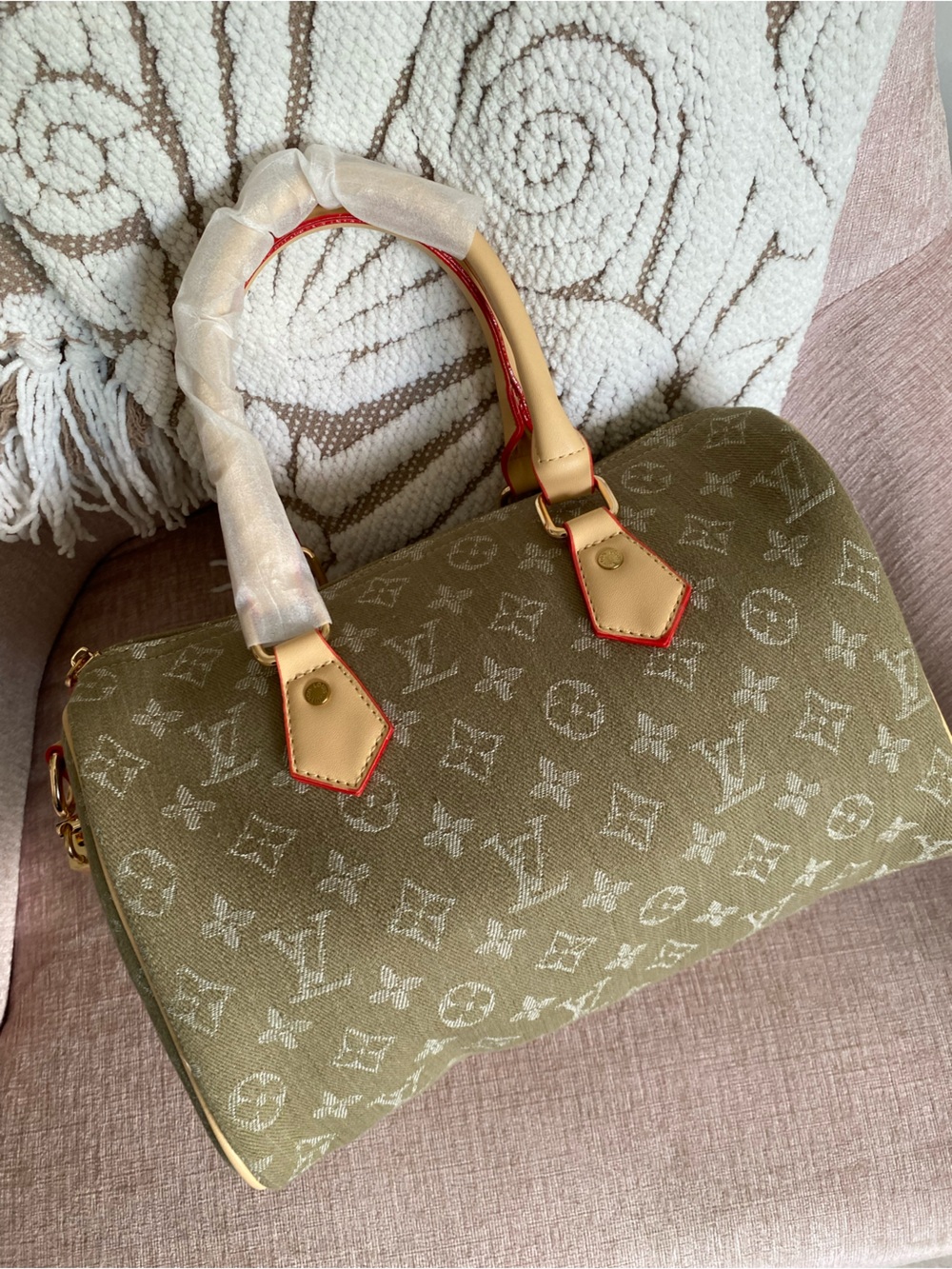 SHOULDER BAG - Picture 4 of 12